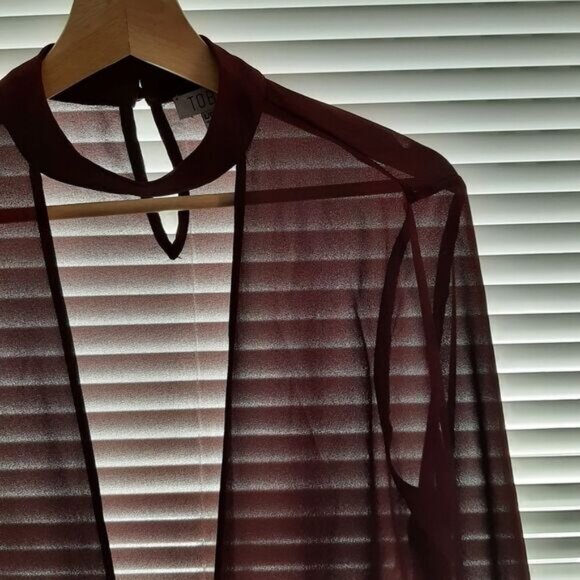 TOBI Wrap Tie Crop Top Semi-Sheer Lightweight Triangle Cut-Out Blouse Sz L - Picture 2 of 16